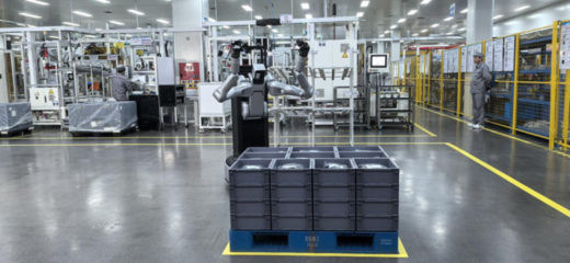 智元机器人引领行业变革 人形机器人商业化落地与产业链协同新篇章